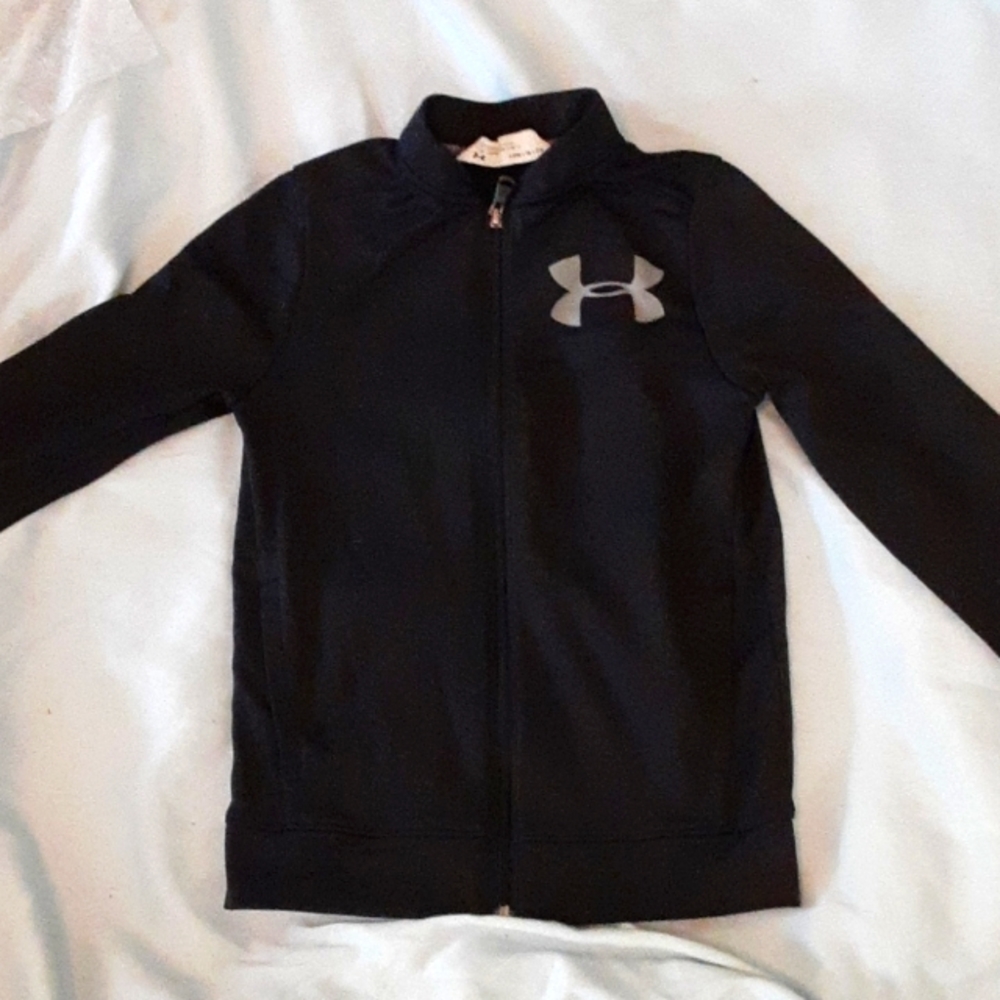 boys Under Armor light jacket